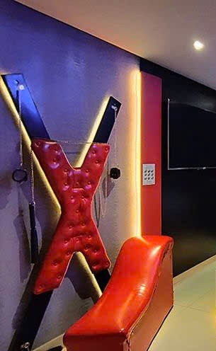 Massage space details